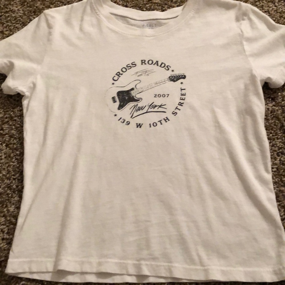 white tee cross roads 2007